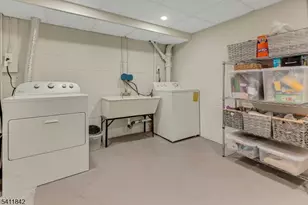 6 Mountainside Dr, Morris Township, NJ 07960 - Photo 26