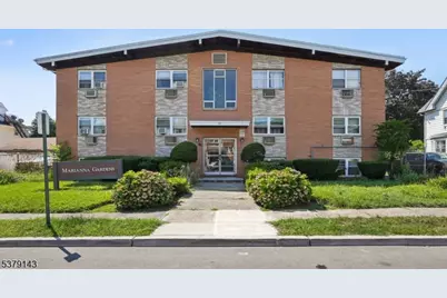 14 Hazard Pl #3C, Elizabeth, NJ 07208 - Photo 1