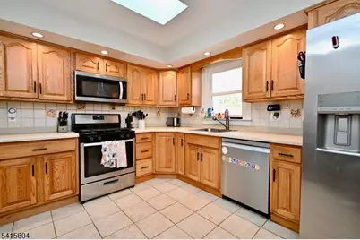 27 Caro Dr, West Milford, NJ 07438 - Photo 2