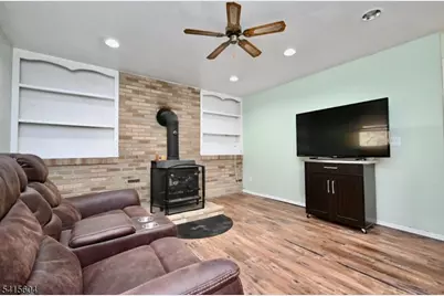 27 Caro Dr, West Milford, NJ 07438 - Photo 14