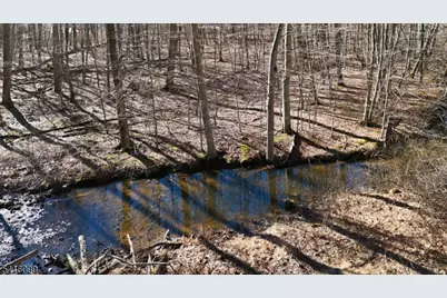 197 E Mill Rd, Washington Township, NJ 07853 - Photo 4