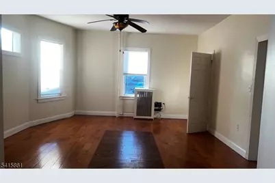 127 S Burnett St, East Orange, NJ 07018 - Photo 4