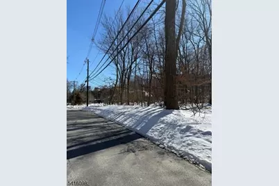 15 Saw Mill Rd, Kinnelon, NJ 07405 - Photo 2