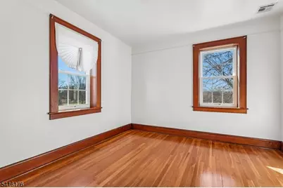 227 Sunnymead Rd, Hillsborough Township, NJ 08844 - Photo 20