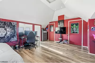 106 W Gibbons St, Linden, NJ 07036 - Photo 16