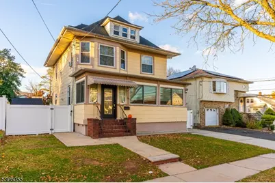 106 W Gibbons St, Linden, NJ 07036 - Photo 2