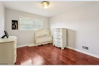 63 Crestmont Rd, West Orange Township, NJ 07052 - Photo 20