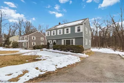 34 Sand Hill Rd, Morristown, NJ 07960 - Photo 2