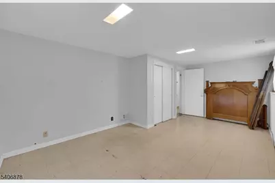 39 Deerfield Rd, Hanover Township, NJ 07981 - Photo 24