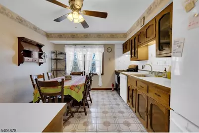 39 Deerfield Rd, Hanover Township, NJ 07981 - Photo 14