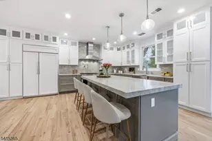 16 Stephen St, Montclair Twp., NJ 07042 - Photo 4