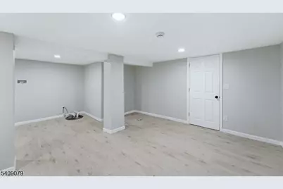 14 Ruth St, Irvington, NJ 07111 - Photo 38