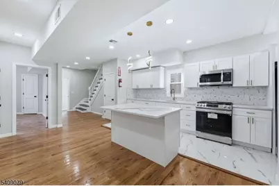 14 Ruth St, Irvington, NJ 07111 - Photo 8