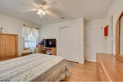 99 Elmhurst Ave, Woodbridge Township, NJ 08830 - Photo 10