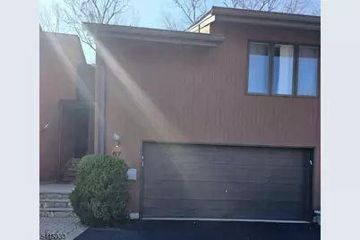 67 Sullivan Dr, West Orange Township, NJ 07052 - Photo 28