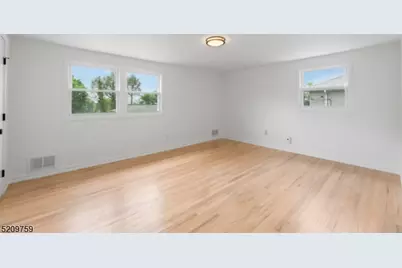 54 Park Ter, Caldwell, NJ 07006 - Photo 12