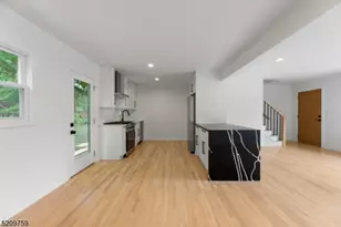 54 Park Terrace, Caldwell, NJ 07006 - Photo 8