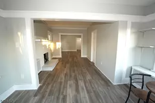 183 N Munn Ave, East Orange, NJ 07017 - Photo 4