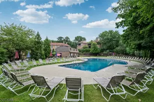 181 Long Hill Rd, Little Falls Township, NJ 07424 - Photo 18