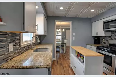 6 Woodlawn Ter, Randolph Township, NJ 07869 - Photo 8