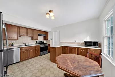 5 Forest Dr, Long Hill Township, NJ 07980 - Photo 6