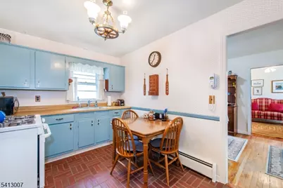 33 Laurel Place, West Caldwell, NJ 07006 - Photo 14