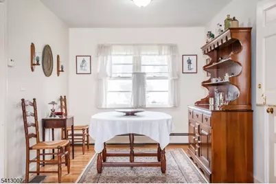 33 Laurel Place, West Caldwell, NJ 07006 - Photo 6