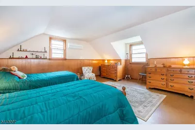 33 Laurel Place, West Caldwell, NJ 07006 - Photo 24