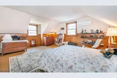 33 Laurel Place, West Caldwell, NJ 07006 - Photo 20