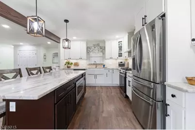 8 Johnson Rd, Franklin Township, NJ 08873 - Photo 6