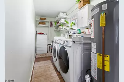 8 Johnson Rd, Franklin Township, NJ 08873 - Photo 12