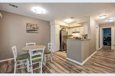 49 Sage Court, Bedminster Township, NJ 07921 - Photo 6