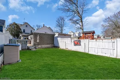 126 Princeton Ave, Dover, NJ 07801 - Photo 36