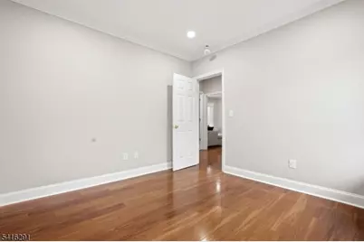 16 Munn St #2, Montclair, NJ 07042 - Photo 12