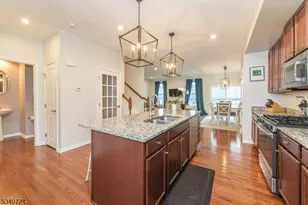 18 Trailwood Dr, Mount Arlington, NJ 07856 - Photo 6