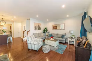 18 Trailwood Dr, Mount Arlington, NJ 07856 - Photo 10