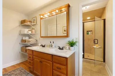 242 Powderhorn Drive, Lopatcong Township, NJ 08865 - Photo 22