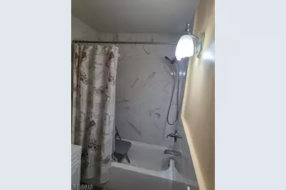 604 Livingston St #C4, Elizabeth, NJ 07206 - Photo 20