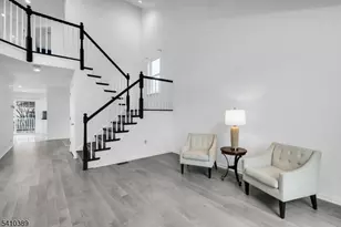 450 Vanderveer Rd, Bridgewater, NJ 08807 - Photo 6