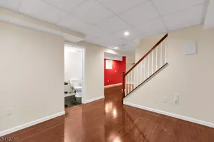 450 Vanderveer Rd, Bridgewater, NJ 08807 - Photo 36