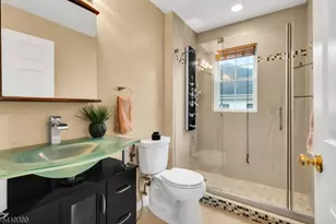 450 Vanderveer Rd, Bridgewater, NJ 08807 - Photo 34