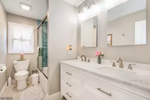 2 Rolling View Dr, Independence Township, NJ 07840 - Photo 6