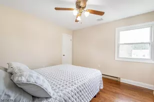 2 Rolling View Dr, Independence Township, NJ 07840 - Photo 8