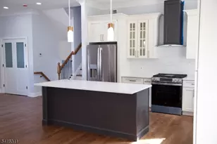 3 Cambridge Rd, East Hanover Township, NJ 07936 - Photo 8