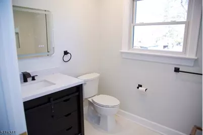 3 Cambridge Rd, East Hanover Township, NJ 07936 - Photo 24