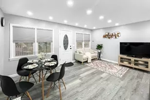 208 Fayette Ave, Wayne, NJ 07470 - Photo 2