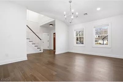 44 Manor Rd, Livingston, NJ 07039 - Photo 4