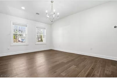 44 Manor Rd, Livingston, NJ 07039 - Photo 32