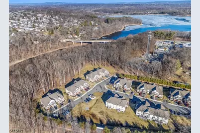 8 Watersedge Dr, Parsippany, NJ 07005 - Photo 50