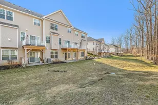 8 Watersedge Dr, Parsippany, NJ 07005 - Photo 44